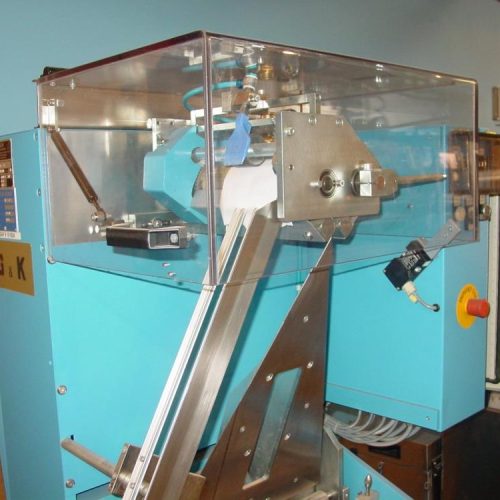 MGS MCM500 Glue S/S 1/2 in – 2.75 in Pitch Cartoner with GUK Leaflet Feeder System