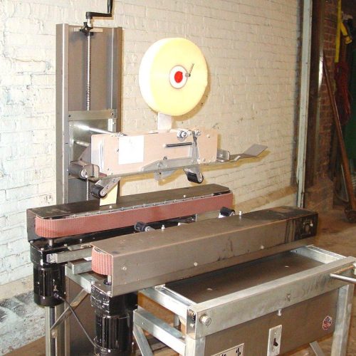 Durable RM324 Top and Bottom Case Tape Sealer