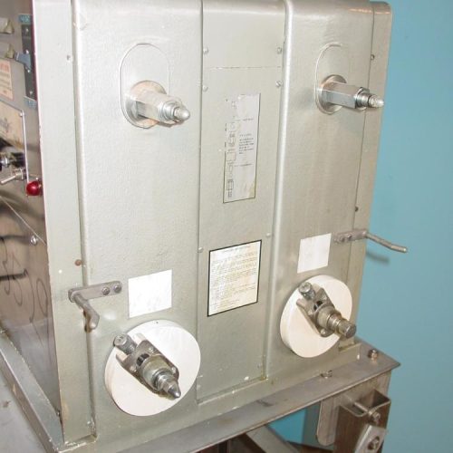 National Instrument 4 Head Piston Table Top Filler
