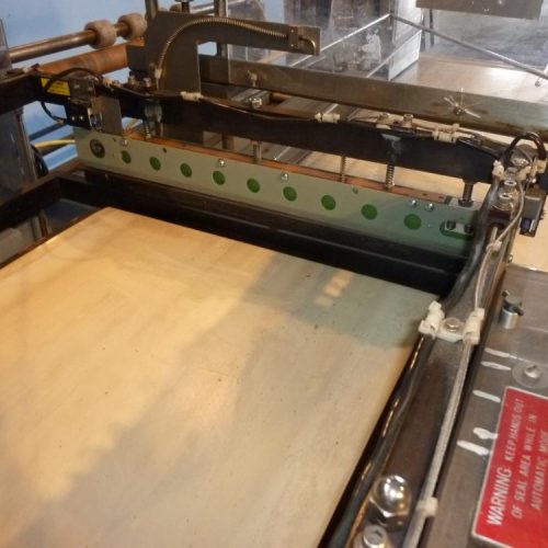 Shanklin Model A27A Automatic L Bar Sealer with T7XL Shrink Tunnel