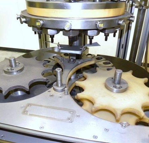 Pacific 16 Head Rotary Positive Displacement Filler