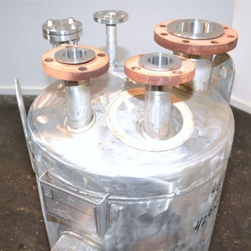 45 Gallon Industrial Alloy 304L S/S Dished Top and Bottom Vertical Pressure Tank