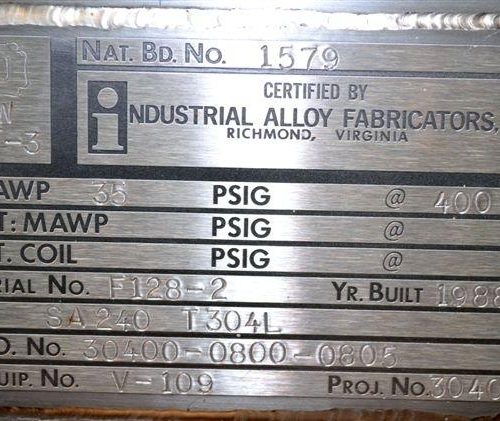 45 Gallon Industrial Alloy 304L S/S Dished Top and Bottom Vertical Pressure Tank