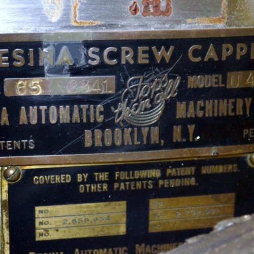 Resina Model U40211 (8) Quill Automatic Inline Screw Capper