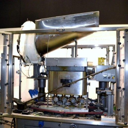 Resina Model U40211 (8) Quill Automatic Inline Screw Capper