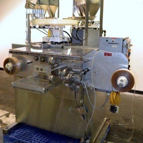 WrapAde Model TT4 Vertical Strip Packager w/6 tablets or capsule hoppers