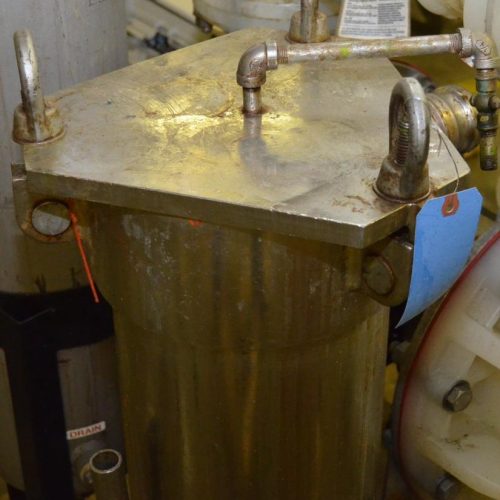 21 in L x 9 in Dia 316 S/S Filter Housing with 2 in Dia Tri Clamp Inlet