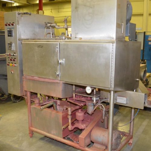 Hartel 56 in L x 30 in W S/S Reach-In Puck Washer