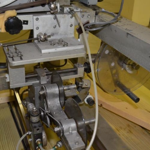 Accraply Model IM2000B Pressure Sensitive Labeler