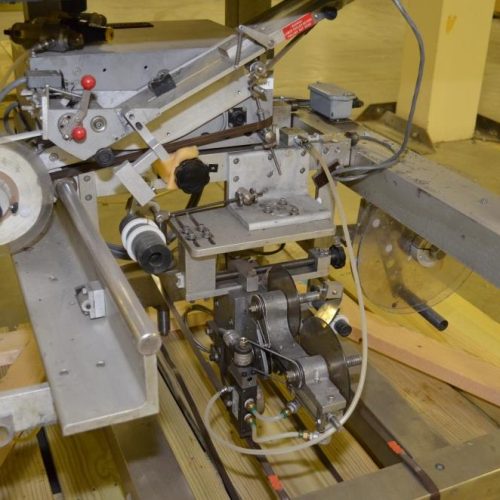 Accraply Model IM2000B Pressure Sensitive Labeler