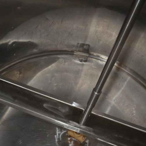 1,000 Gallon Mueller S/S Vertical Single Wall Top Mounted Sweep Agitated Tank