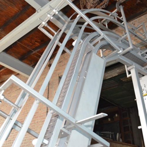 4.5 in W x 10.5 Ft H Discharge Delrin Lugged Incline Conveyor Belt