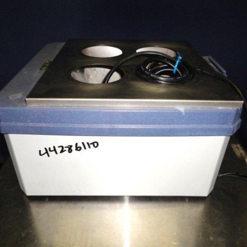 Fisher Scientific Model 110 10 Liter Capacity Isotemp Waterbath