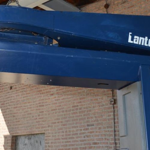 Lantech Model S300 Saddle type Heavy Duty Stretch Wrapper
