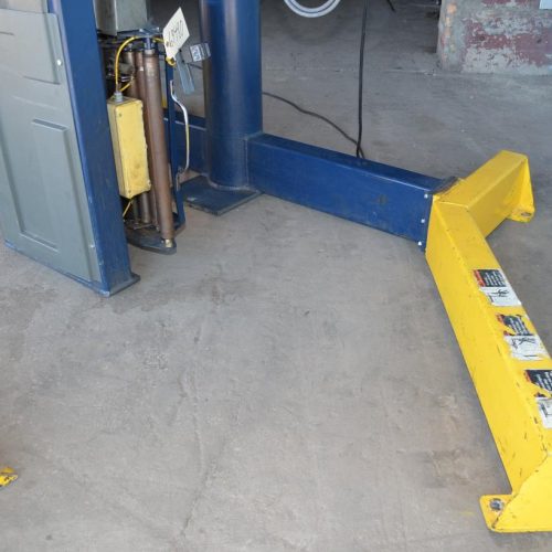 Lantech Model S300 Saddle type Heavy Duty Stretch Wrapper