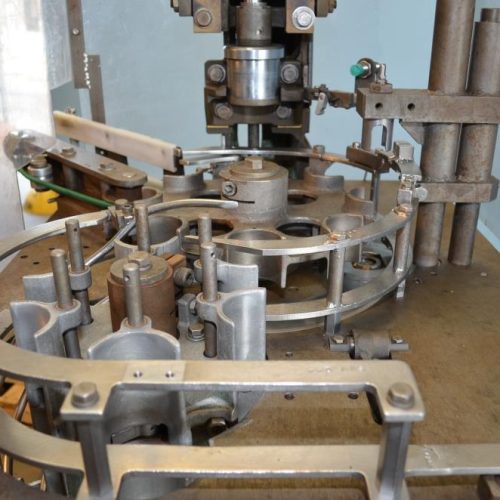 American Can Co Model CANC0300812 (8) Position Rotary MFI Energizer Can Seamer