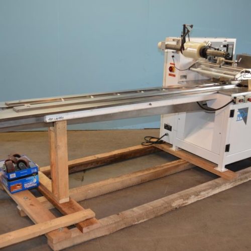 PFM Sierra Flow Through 9 in W Fin Seal Registered Film Wrapper