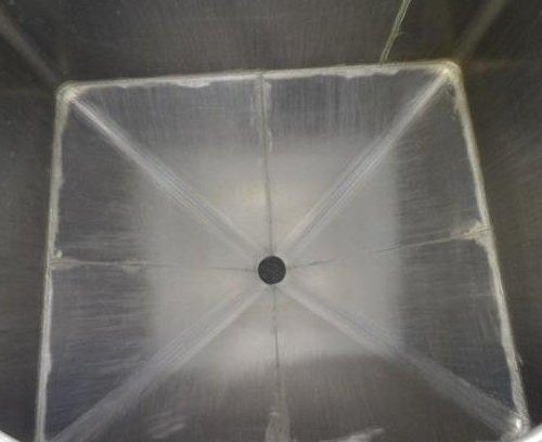 70 Cu Ft Tote Systems S/S Stackable Single Wall Vertical Tote