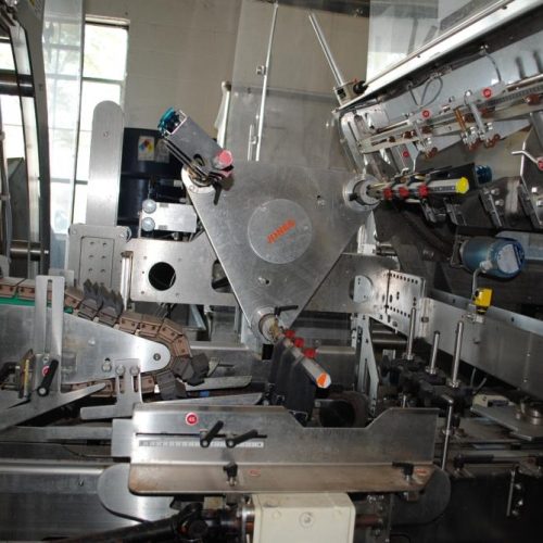 Jones Wraptor Continuous Motion 150 CPM S/S Wrap Tuck/Lock Style Sleever