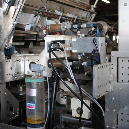 Jones Wraptor Continuous Motion 150 CPM S/S Wrap Tuck/Lock Style Sleever