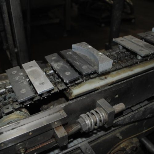 Adco Model 12WA125WD 11 in Pitch S/S 125 CPM Horizontal Hot Glue Wraparound Sleever