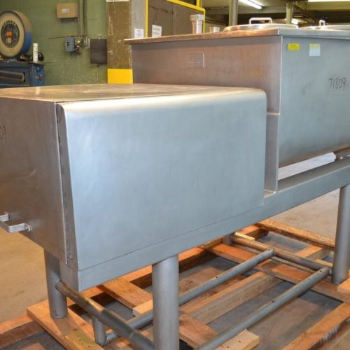 26.5 Cu Ft Rietz Model RS18K5204 S/S Twin Shaft Solid Screw Mixer with S/S Cover