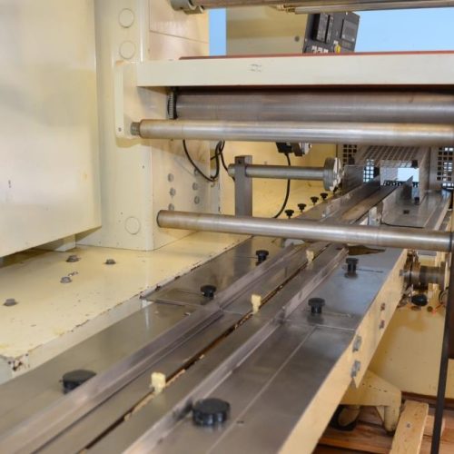 Doboy Model J 400 PPM Horizontal Flow Through Wrapper with Vacuum Placer