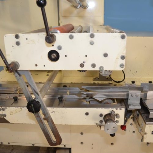 Doboy Model J 400 PPM Horizontal Flow Through Wrapper with Vacuum Placer