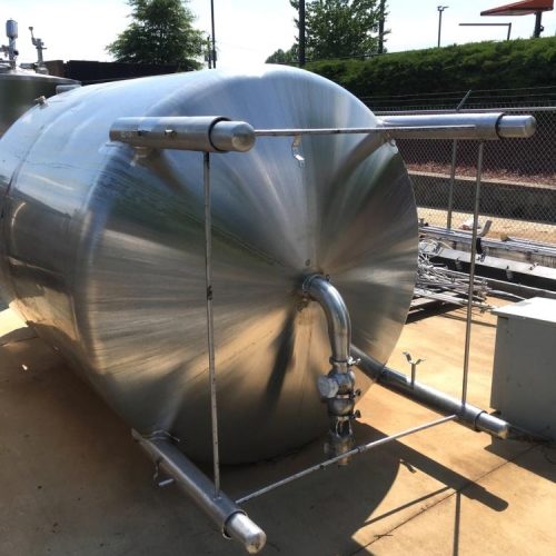 1,500 Gallon Walker 316L S/S Vertical Single Wall Agitated Mix Tank