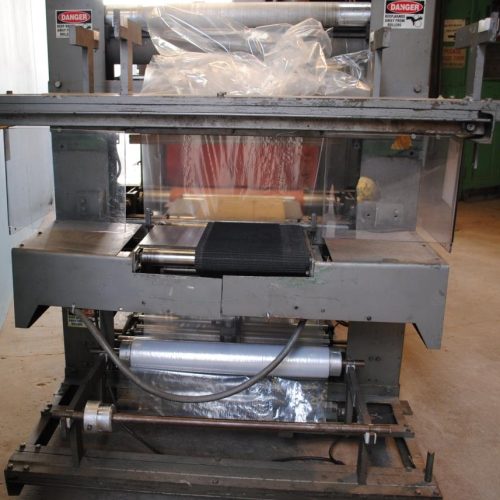 Arpac Model 5528 Stright infeed Shrink Bundler