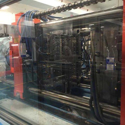 Krauss Maffei Model 2801200B2 310 Ton Injection Molding Machine