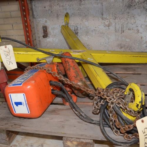 Taylor Products Super Sack Jumbo Bulk Bag Unloader with 1 Ton Chain Hoist