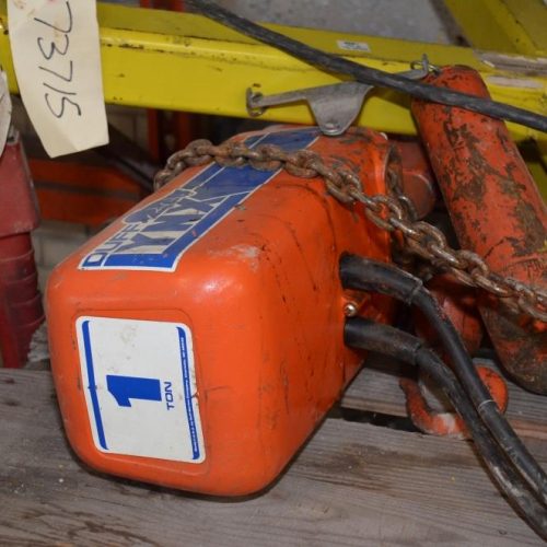 Taylor Products Super Sack Jumbo Bulk Bag Unloader with 1 Ton Chain Hoist