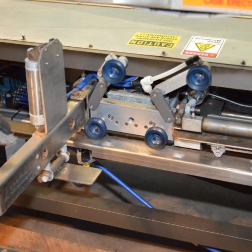 Combi Model DP200 Auto Drop Packer with Oscillating Infeed and E-2500 RH Case Erector