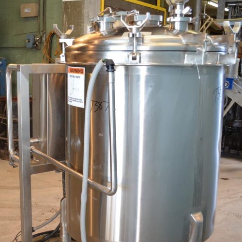 100 Gallon DCI S/S Single Wall Portable Tank with Control Box for Agitator and Pump