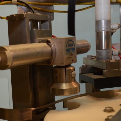 Modern Model SR8DC Twin Fill Head 40 CPM S/S Rotary Cup Filler with Overcapper