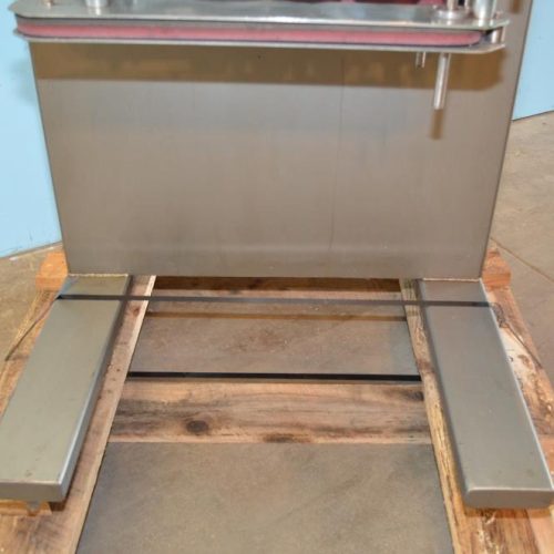 CLI Unicap100 (6) Quill S/S Inline 120 CPM Spindle Capper with S/S Cap Elevator