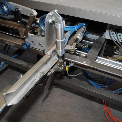 Combi Model 2EZPLUS 12 CPM Case Erector with 3 in W Bottom Tape Head