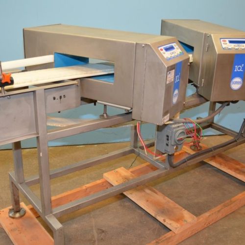 Twin Head Loma IQ2 13 3/4 in W x 2 7/8 in H Aperture S/S Metal Detectors with Reject