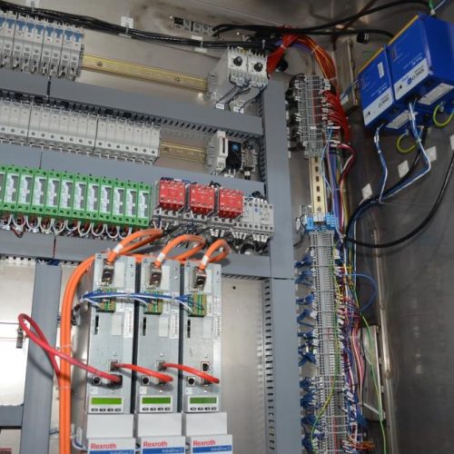 Winpak Model WP32 Eight Lane Vertical Form, Fill, and Seal Liquid Pouch Machine