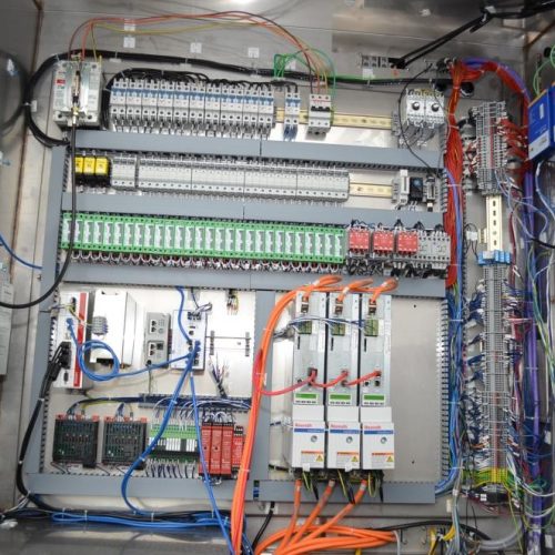 Winpak Model WP32 Eight Lane Vertical Form Fill and Seal USDA Liquid Pouch Machine