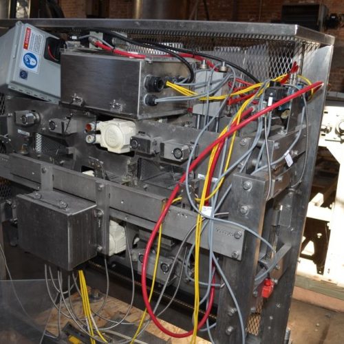 Winpak Model WP32 Eight Lane Vertical Form Fill and Seal USDA Liquid Pouch Machine