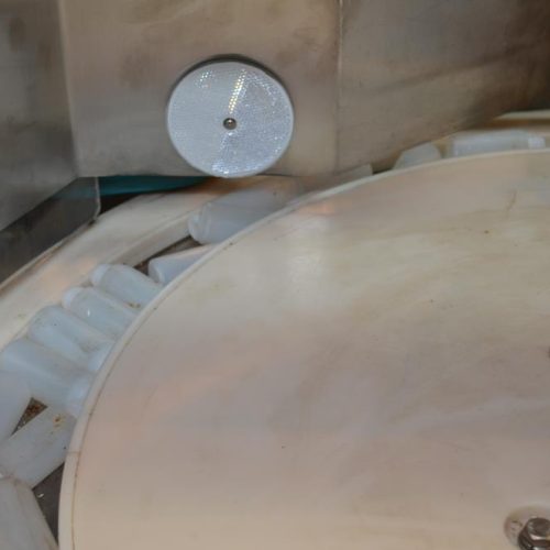 Pace Model M350AR S/S 300 BPM Bottle Unscrambler with Integrated Elevator