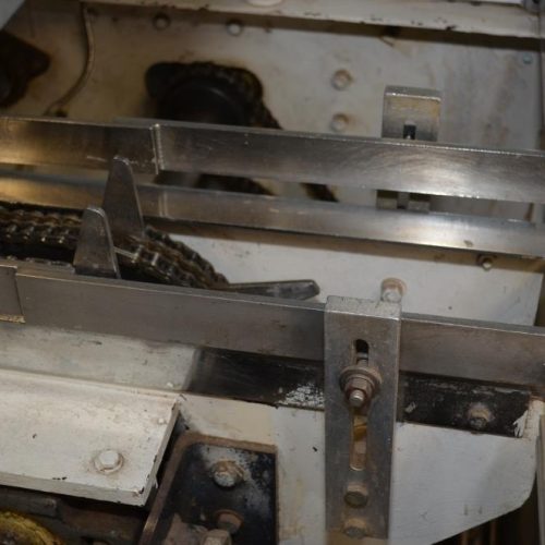 Adco Model 15D60EC 90 CPM 14 in Pitch Semi Auto Horizontal End Load Hot Melt Cartoner