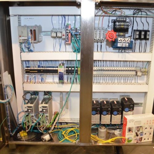 Perfect Score 48 in W Multi Axis High Pressure Slitter Conveyor with (25) Nozzles