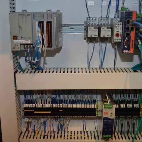 Perfect Score 48 in W Multi Axis High Pressure Slitter Conveyor with (25) Nozzles