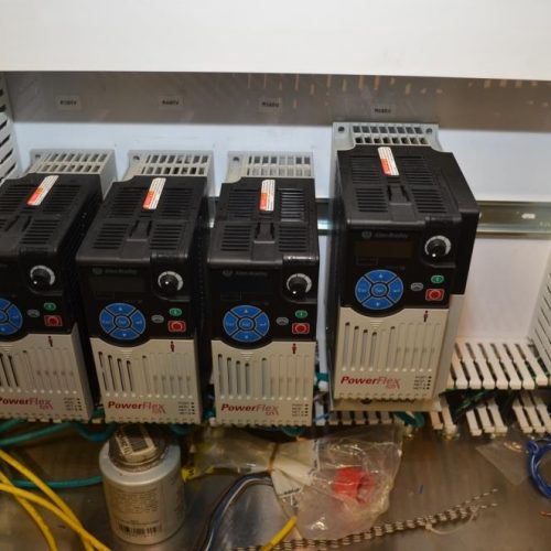 Perfect Score 48 in W Multi Axis High Pressure Slitter Conveyor with (25) Nozzles