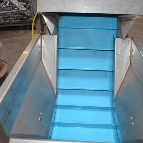 Sanitary Rubber Cleated Synchronized Side 17 in W x 13 Ft H Z-Shaped Incline Conveyor