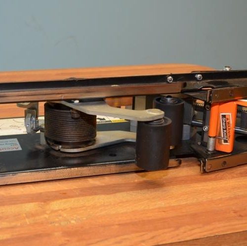 3M Accuglide HST Type 39100 2 in Wide Lower Case Sealer Tape Head