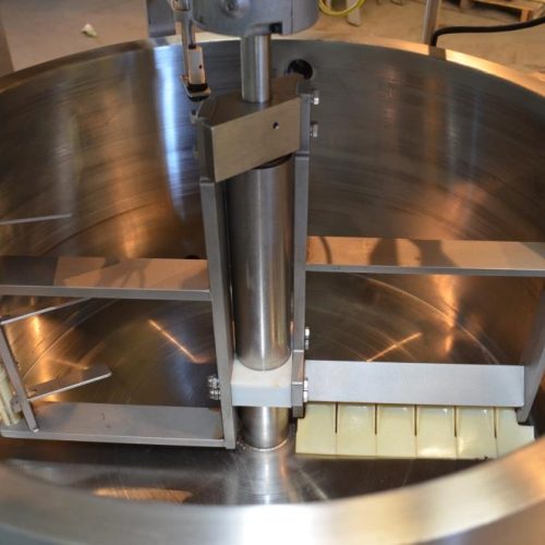 Savage Twin 300 lbs S/S Portable Chocolate Tempering System with Jacketed PD Pump